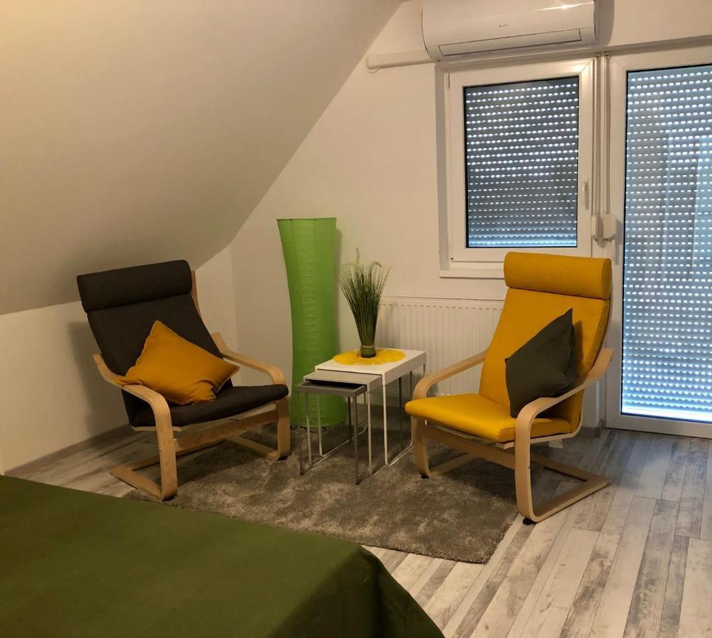 Dominik Apartmanhaz Velence Eksteriør bilde